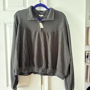 American Eagle Outfitters Women's Grey Sweatshirt